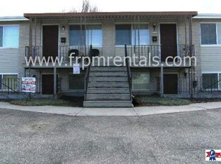 425 1/2 W Cherry Ln, Meridian, ID 83642