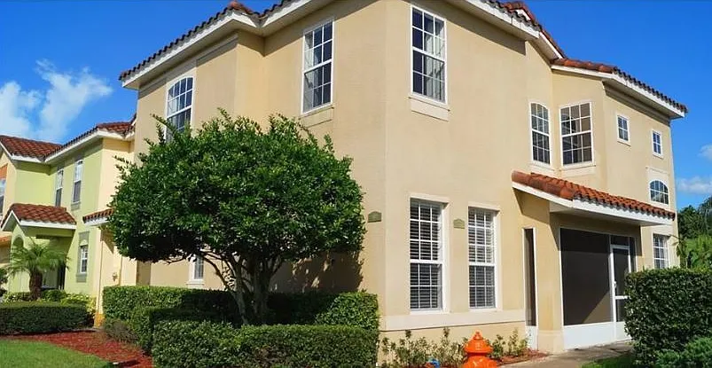 4 Bedroom 3.5 Bath Townhome in The Reserve At Windwood Bay! Available Now — Photo 3