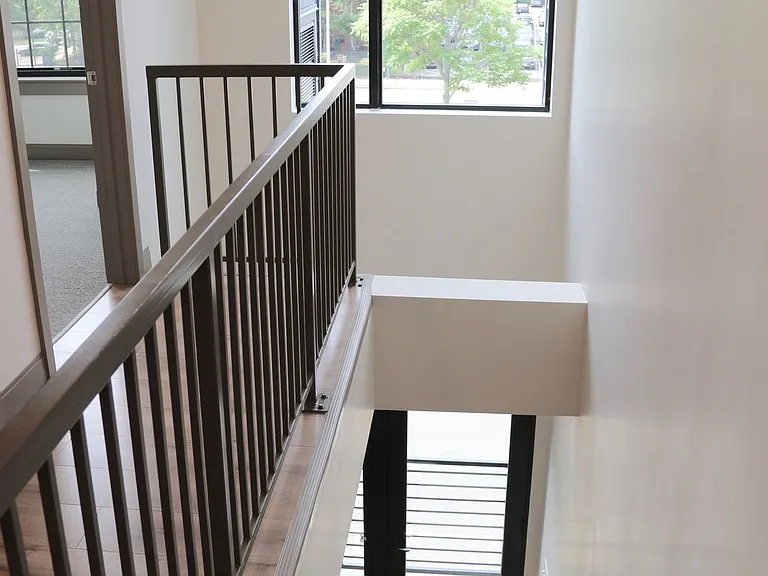 81 Arch Street — Photo 13