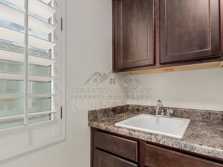 4467 E Remington Dr — Photo 18
