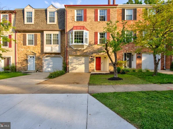10317 Broom Ln, Lanham, MD 20706