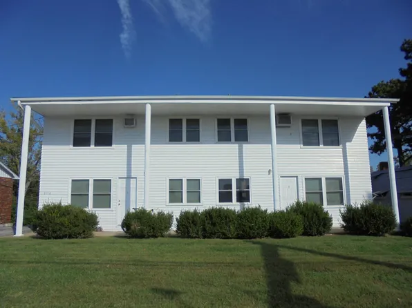 1016 S College Ave #D, Columbia, MO 65201