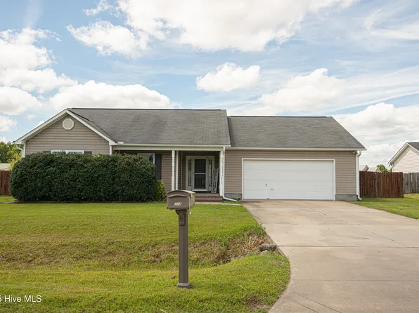 315 Haywood Drive, Richlands, NC 28574