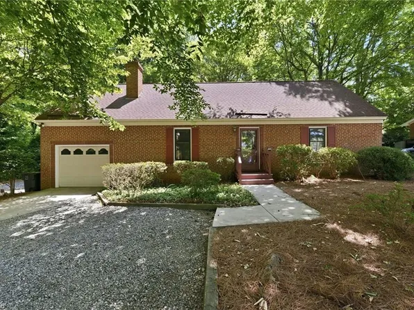 4302 Lawndale Dr, Greensboro, NC 27455
