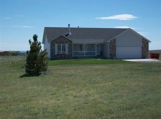 1823 Register Cliff Ct, Cheyenne, WY 82009