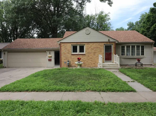 817 Fisher Ct, Spencer, IA 51301