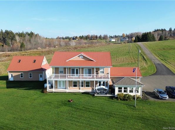 19 Leopold Goguen Rd, Saint Mary, NB E4S 1W5