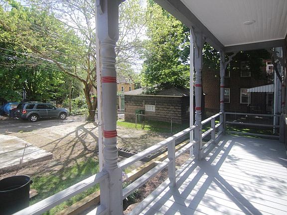 5th image of 424 Franklin Ave Floor 1