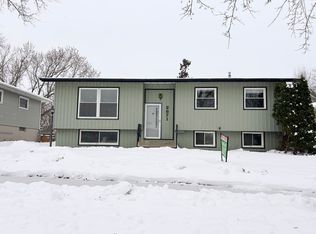 2671 4th Ave NE, Rochester, MN 55906