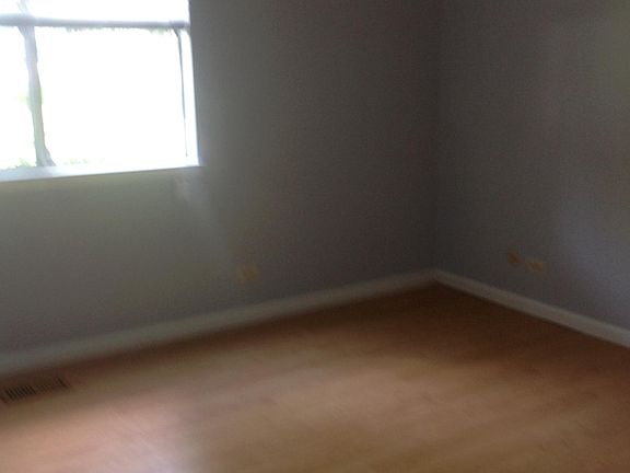2nd image of 350 Newgate Ct Unit Z1
