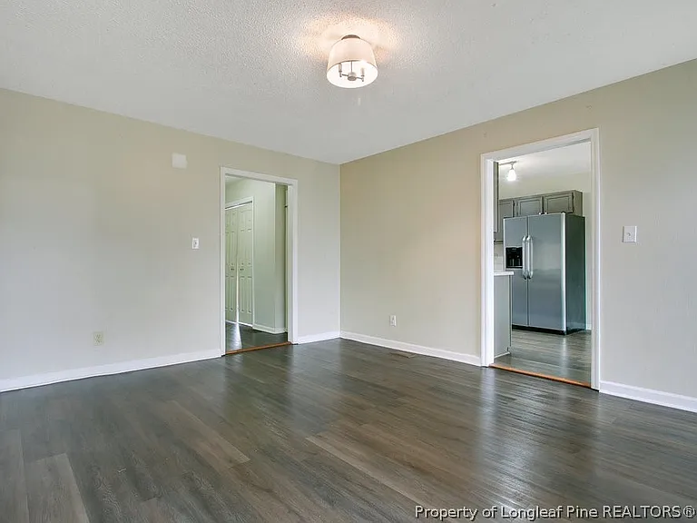 5319 Thackeray Dr — Photo 10