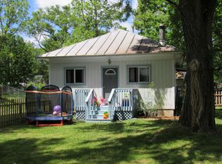 524 E Eureka St, Greenville, MI 48838