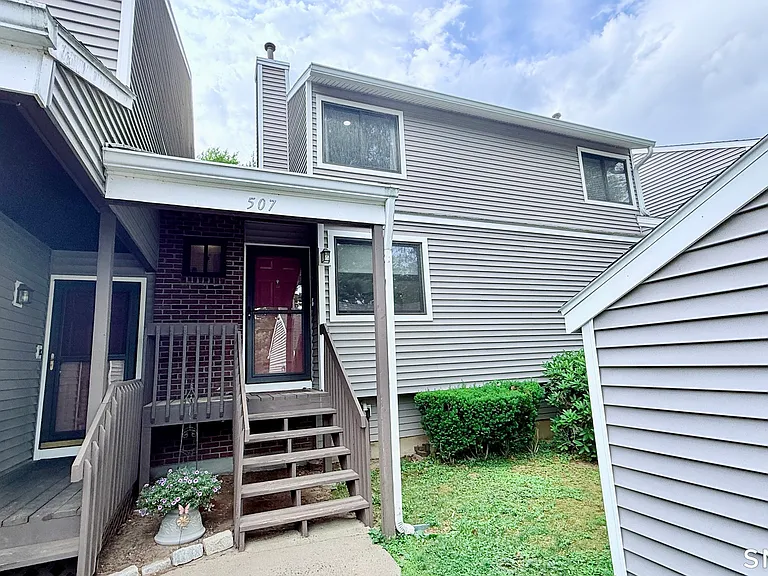 507 Mill Pond Dr #507 — Photo 1