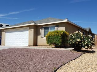 13498 Merry Oaks St, Victorville, CA 92392
