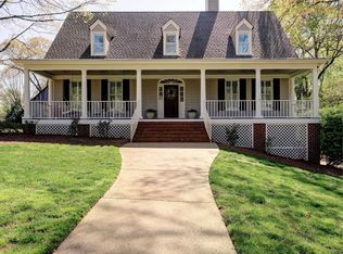 4527 Steinhauer Rd NE, Marietta, GA 30066