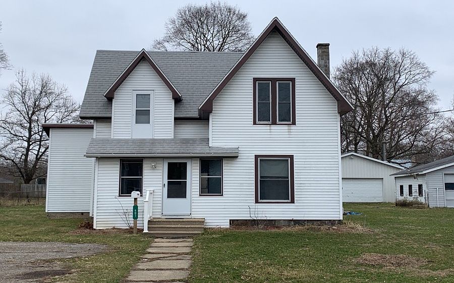 1st image of 401 E Allegan St