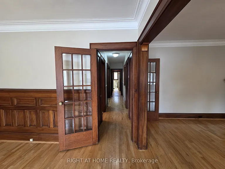 20 Teddington Park Ave #1 — Photo 14