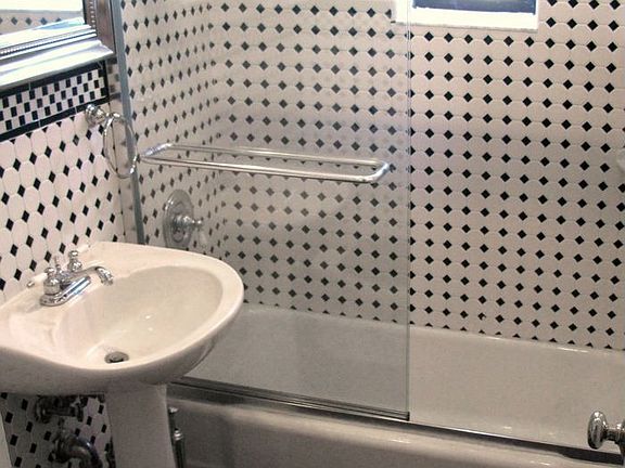 5th image of 13915 83rd Ave APT 212