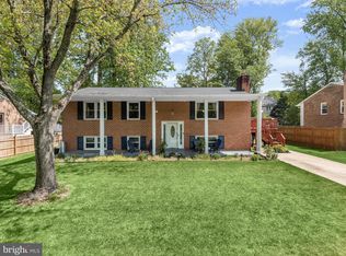 5805 Parkway Dr, Laurel, MD 20707