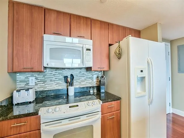 300 S Duval St #1503 — Photo 7