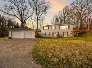 285 Six Mile Rd NE, Comstock Park, MI 49321