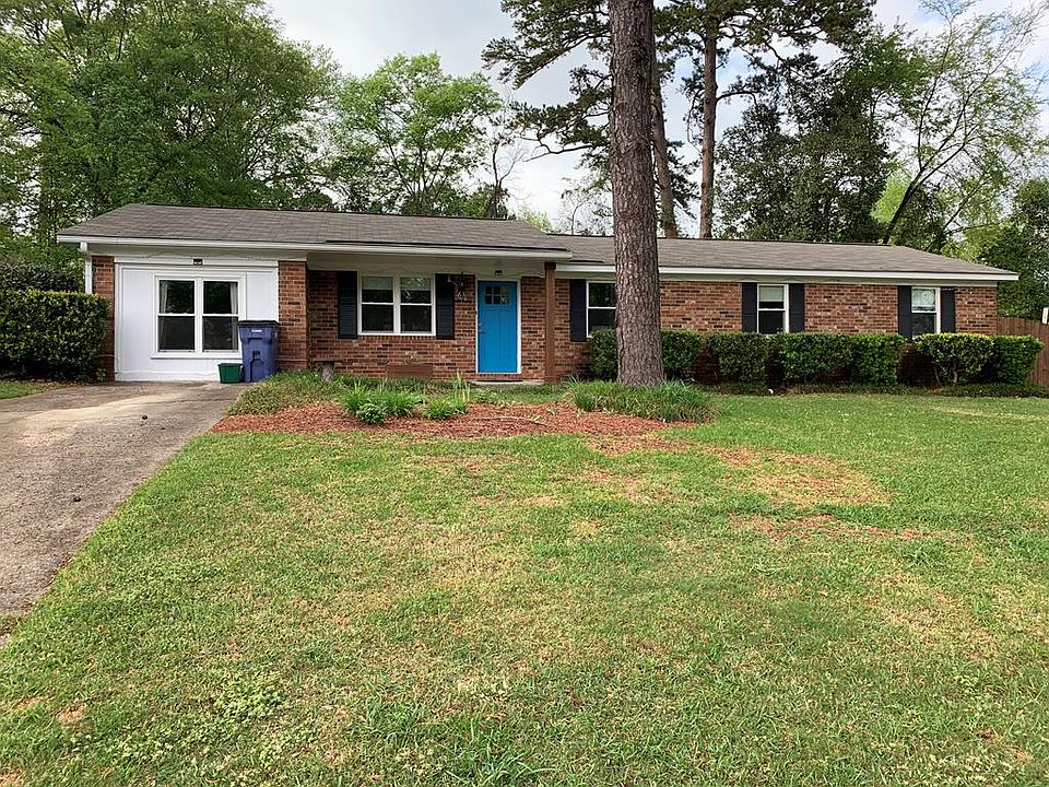 2nd image of 3584 Westhampton Dr