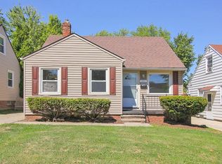 15807 Maplewood Ave, Maple Heights, OH 44137