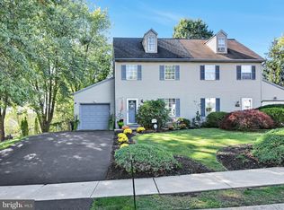 181 Stonehouse Ln, Columbia, PA 17512
