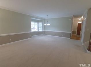 562 Weathergreen Dr, Raleigh, NC 27615