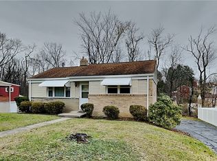 167 E Wedgewood Dr, Pittsburgh, PA 15229