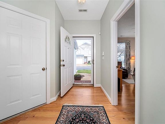 3rd image of 2257 Cape Arbor Dr