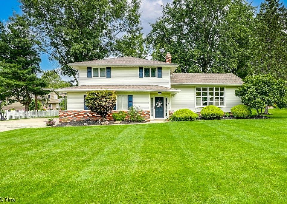 1st image of 31575 Farm Dr