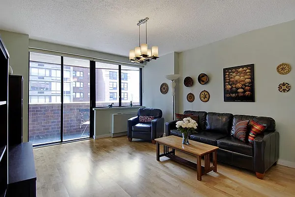 Rented by Corcoran | media 6