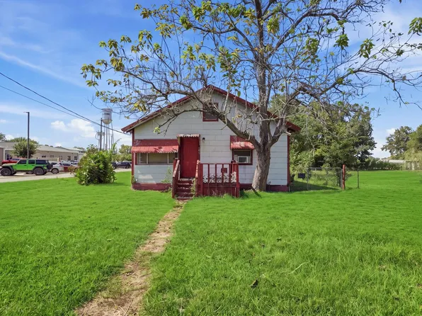 401 N William Barnett Ave, Cleveland, TX 77327