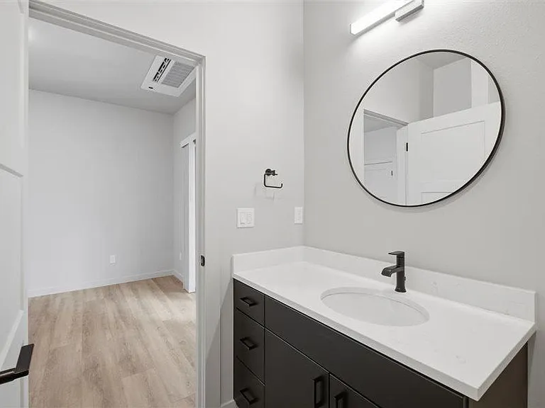 1390 Overlook Ave NW — Photo 24