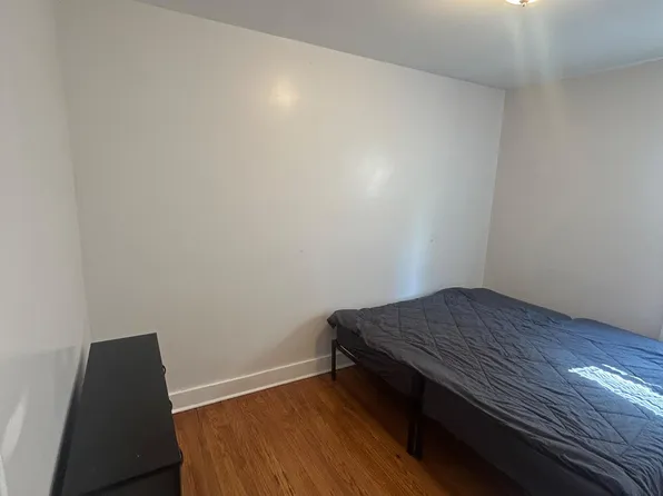 (undisclosed Address), Detroit, MI 48238