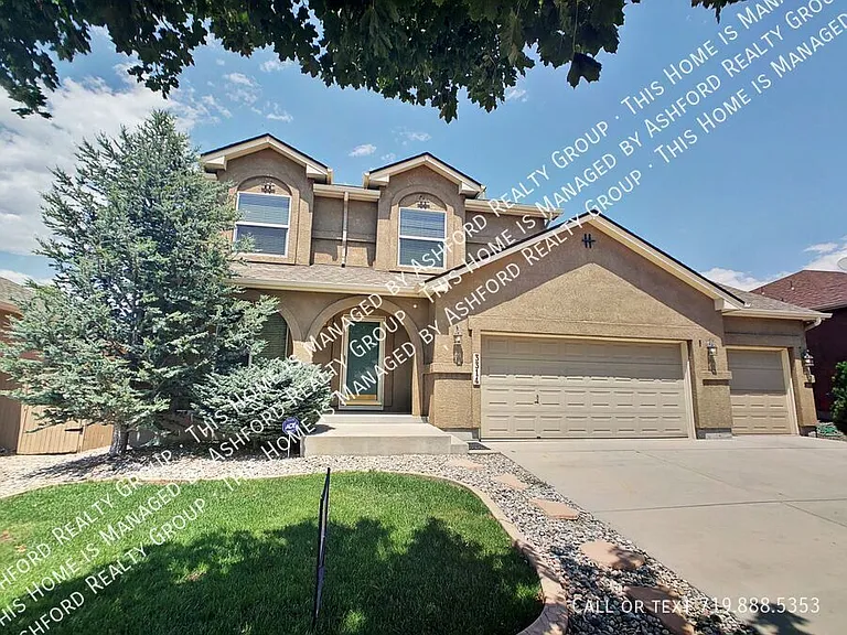 3314 Castellon Dr — Photo 2