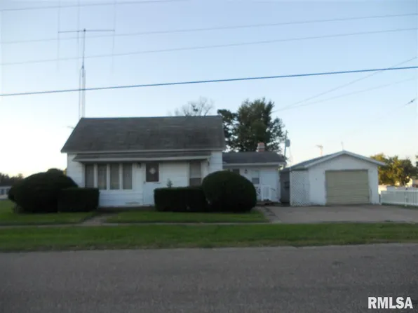 235 W Jefferson St, Blandinsville, IL 61420