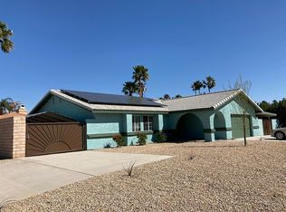 2700 E San Angelo Rd, Palm Springs, CA 92262