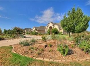 4011 Josh Ct, Midlothian, TX 76065