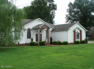 1013 Naples Dr, Herrin, IL 62948