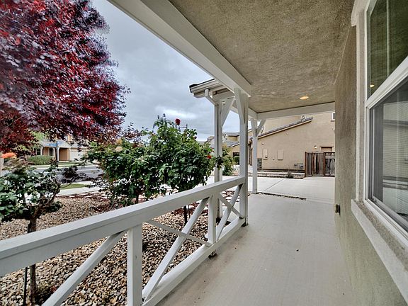 4th image of 1329 Darrow Dr