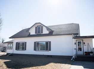 924 Elk St, Beaver Crossing, NE 68313