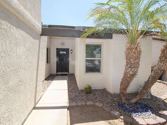 2nd image of 1569 W Las Lomas St