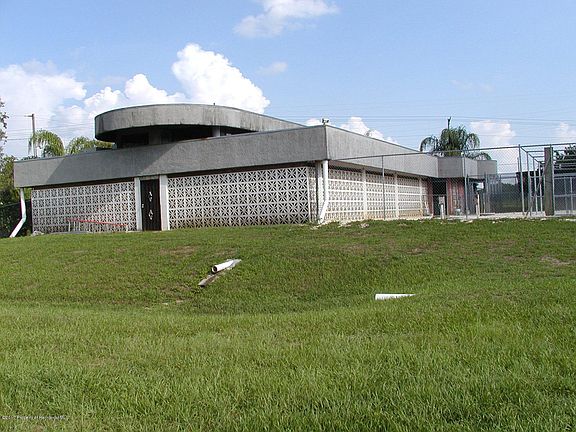 5th image of 12572 N Us Highway 301