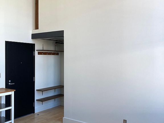5th image of 83 McAllister St APT 507