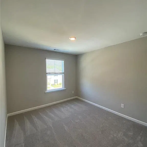 168 Golden Eagle Pkwy — Photo 17