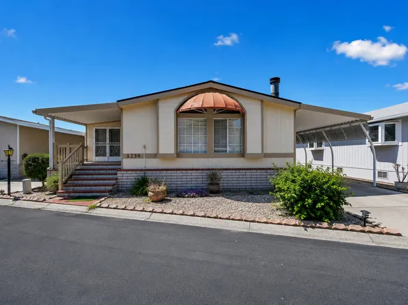 5239 Don Ricardo Dr, Carlsbad, CA 92010