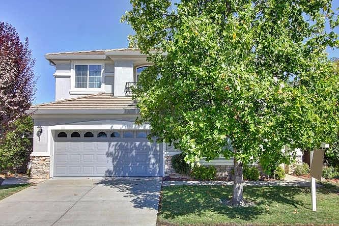 1st image of 4012 Clarewood Way