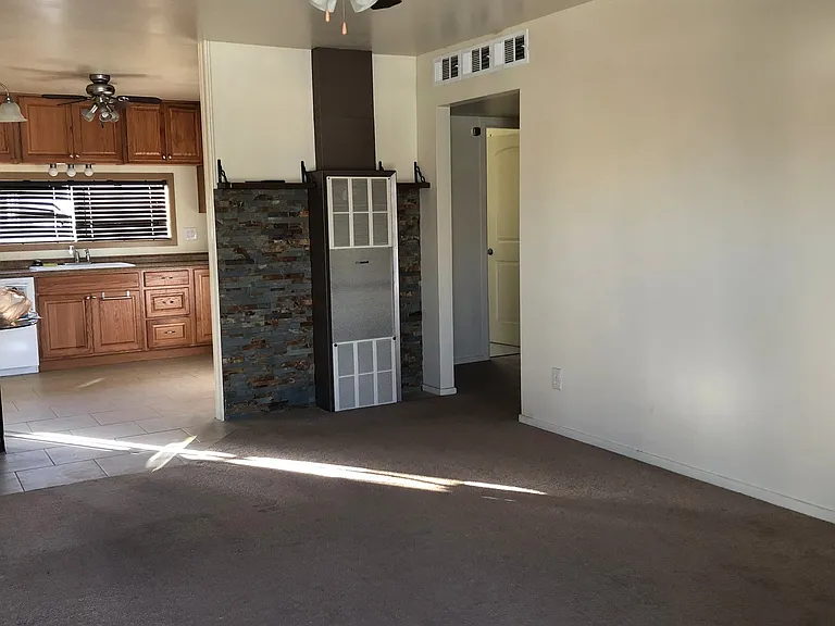 707 S Norma St — Photo 2